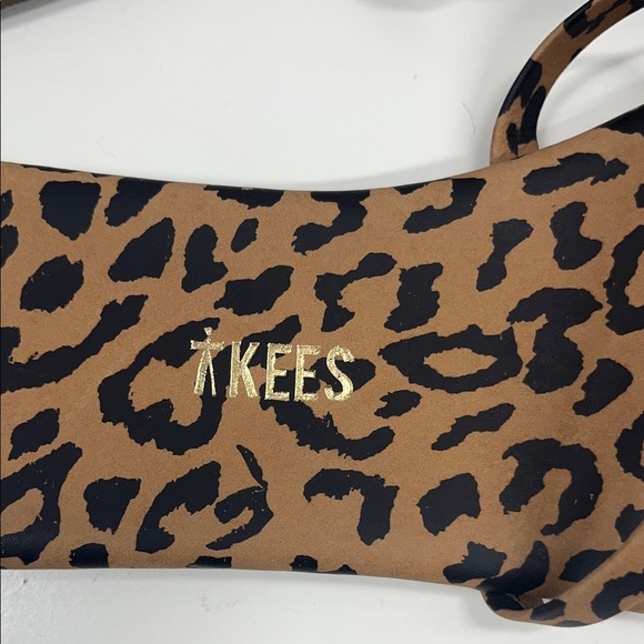 New Tkees Gemma Exotic Cheetah Slide Sandals Size 9 - Picture 4 of 6